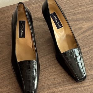 Genuine leather pumps NEW size 7.5 Made in Spain